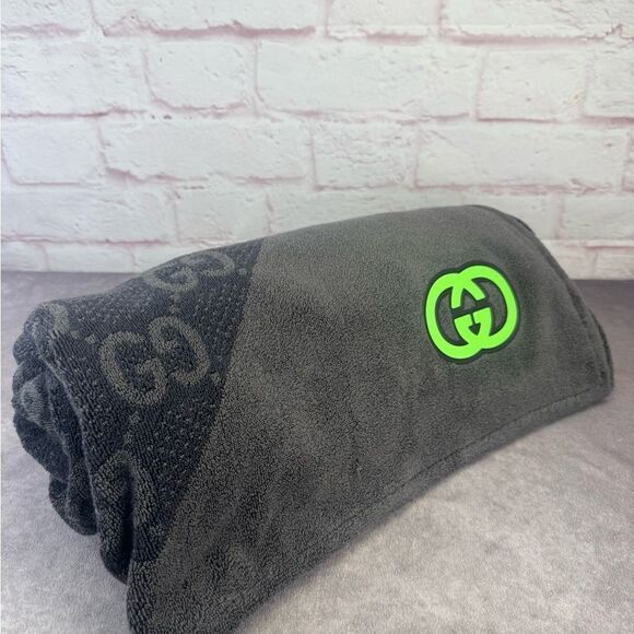 Gucci Gg Jumbo Jacquard Cotton Beach Towel Blanket - Picture 6 of 12